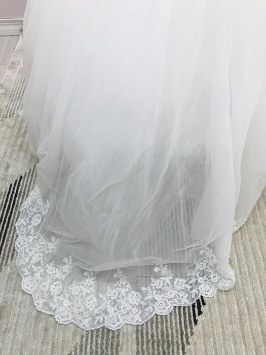 Шикарное свадебное платье