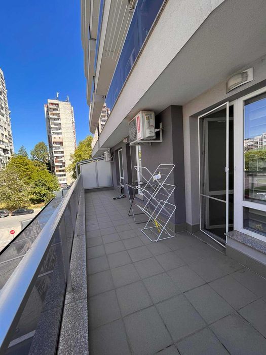 Продава се Тристаен апартамент в Пловдив, Кършияка - 97 кв.м за 1959 €/кв.м - Снимка #1