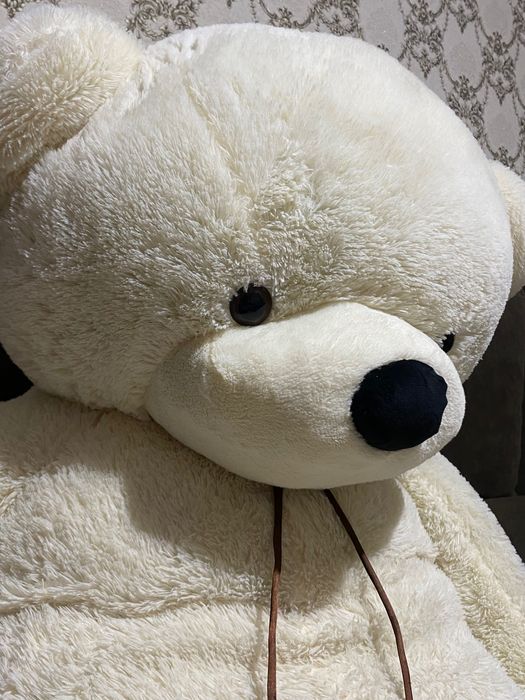 Продам плюшевого мишку