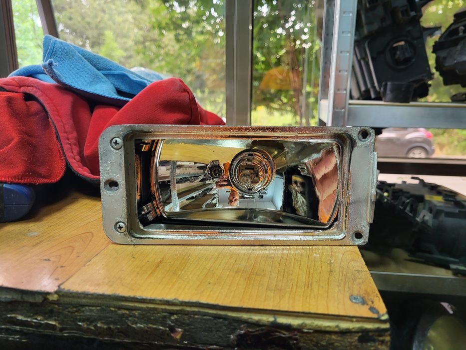 ПРЕНИКЕЛИРАНЕ на рефлектори на ретро автомобили prenikekirane