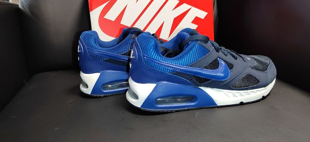 Nike Air Max Ivo, номер 35,5