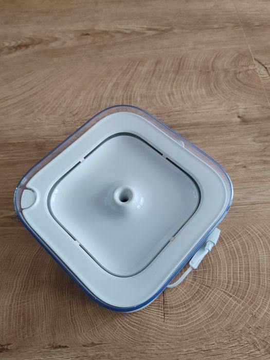 Фонтан - поилка за животни