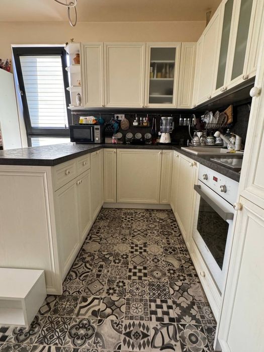 Продава се Тристаен апартамент в Варна, м-т Траката - 101 кв.м за 1981 €/кв.м - Снимка #6