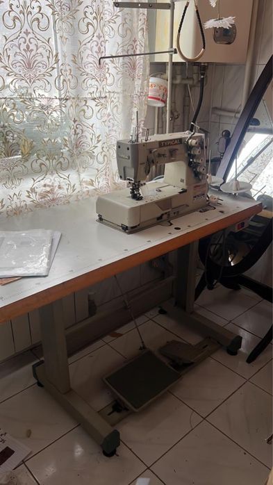 Швейная машина