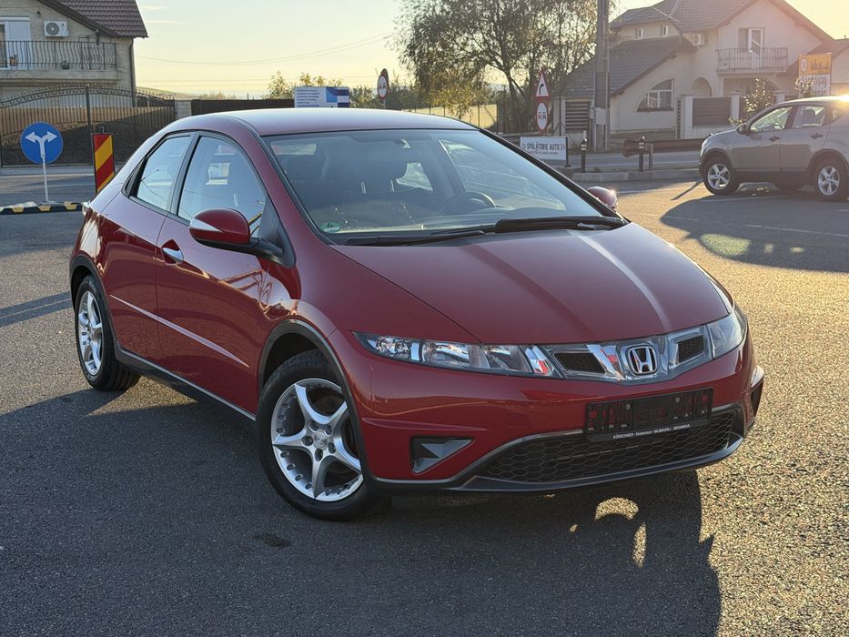 Honda Civic 2010 / 1.4i / 100 Cp / Euro 5 / 92.000 KM