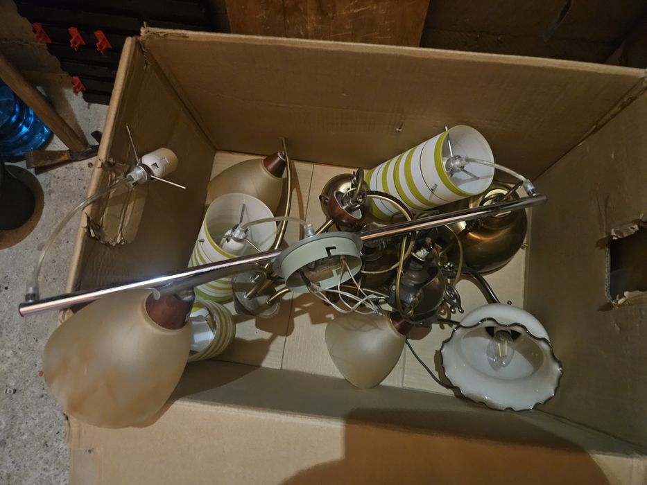 lustre cu doua si trei becuri