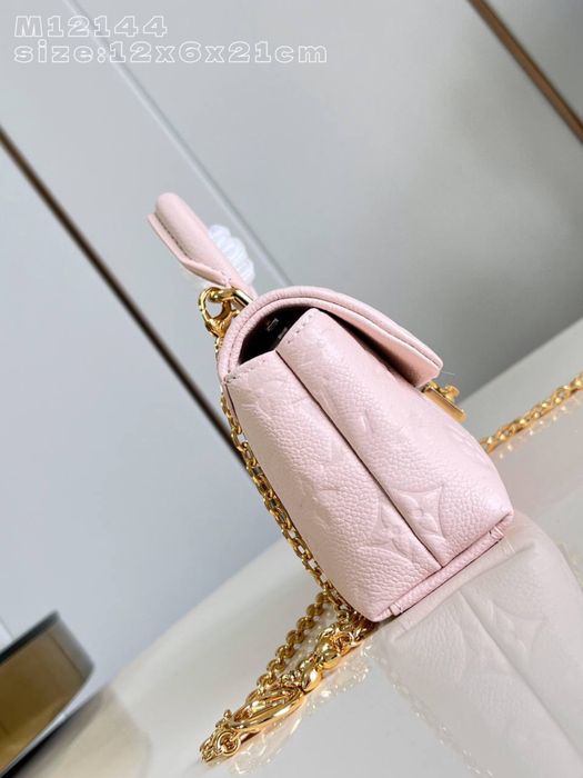 Geanta Louis Vuitton Madeleine Nano