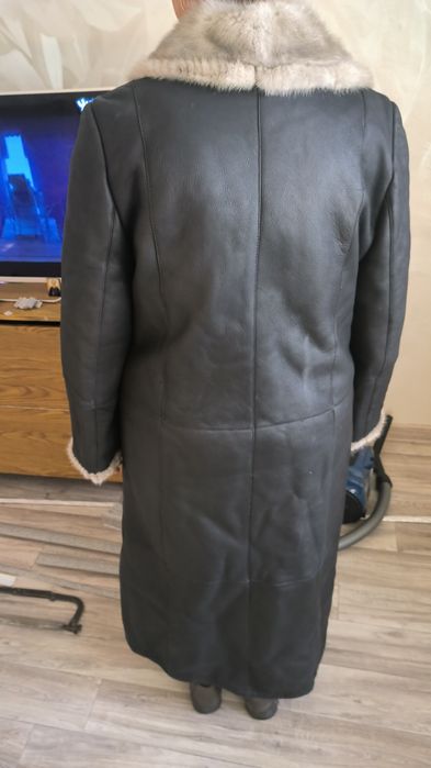 Дубленка  женская б/у 52 размер