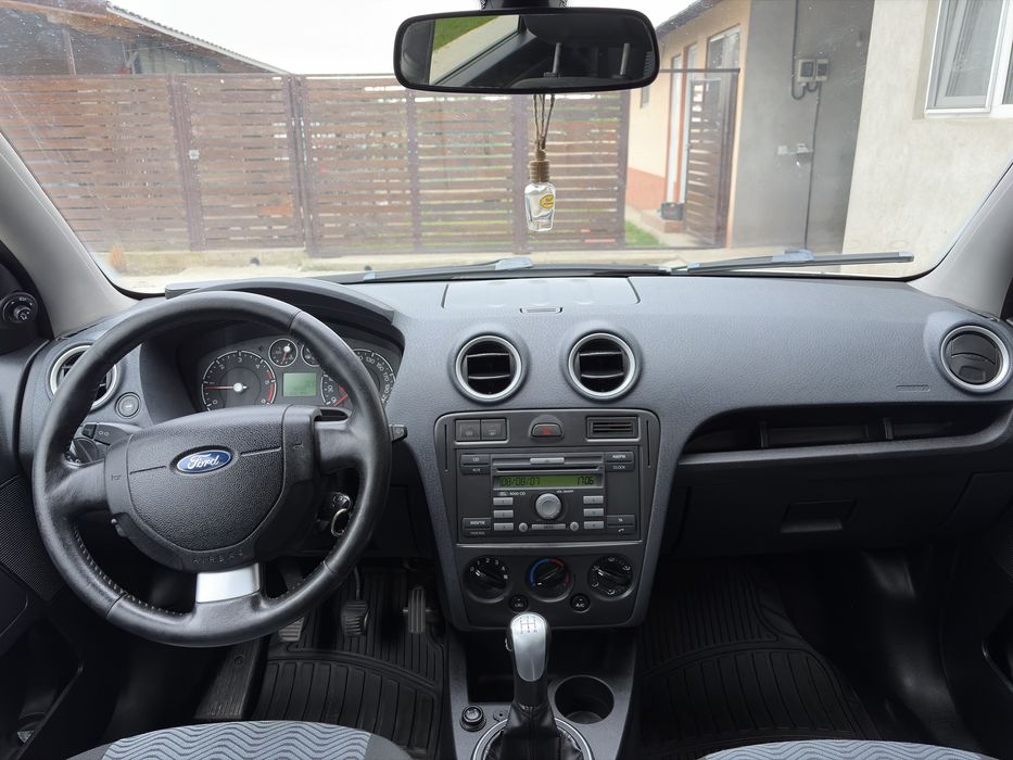 Ford Fusion Plus 1.4 tdci
