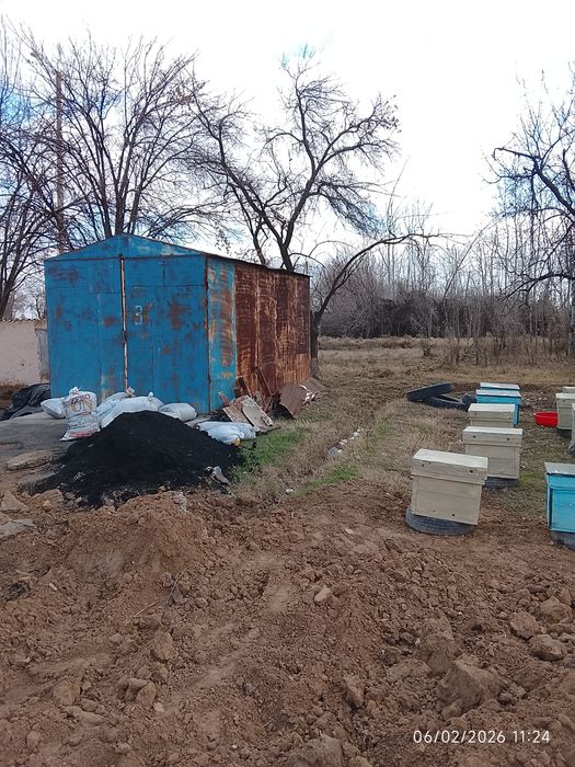 Yengil mashinalar uchun garaj SROCHNO sotiladi