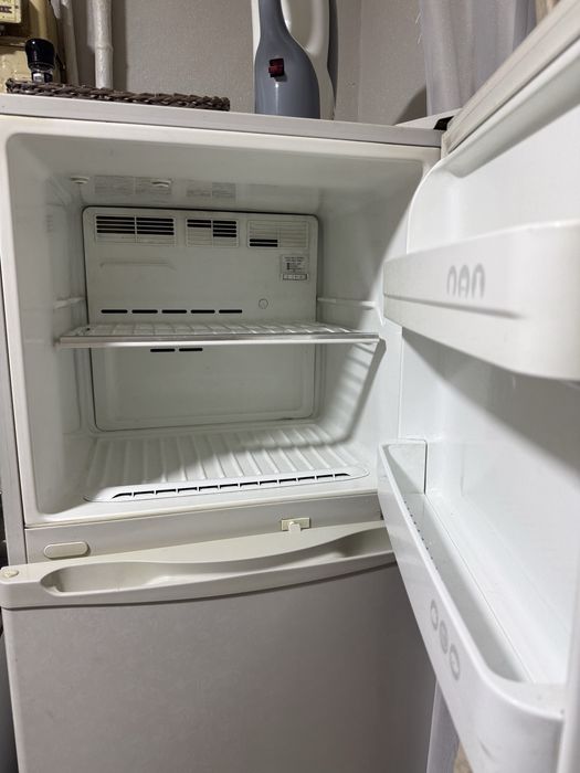 Продам холодильник LG