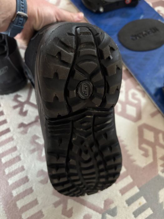 Placa de snowboard lungime 136 cm + legaturi + boots marime 41