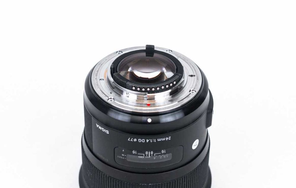 Sigma ART 24 mm f/1.4 DG HSM pentru Nikon F mount