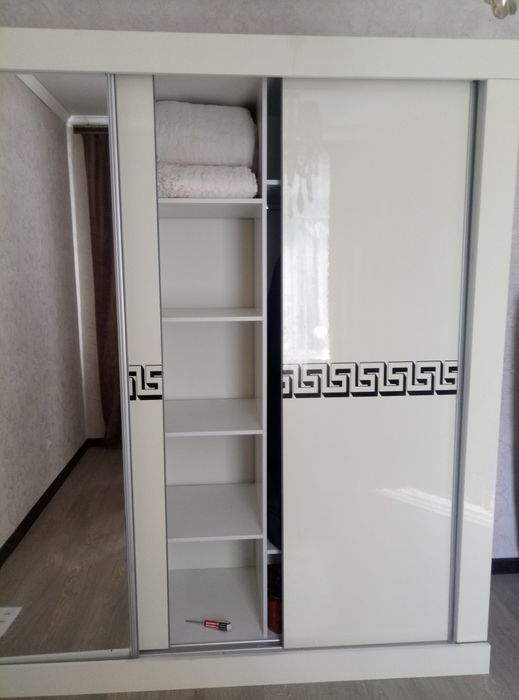 Шкаф купе ЛИДЕР Лореаль