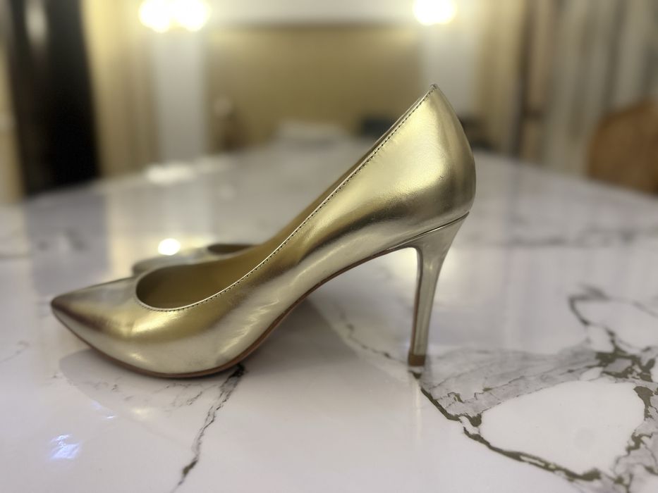 Туфли женские, пр-во Италия