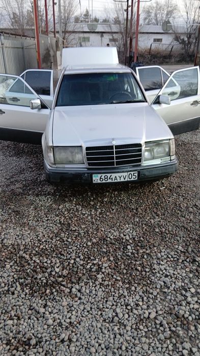 Мерседес w124 срочно продаю