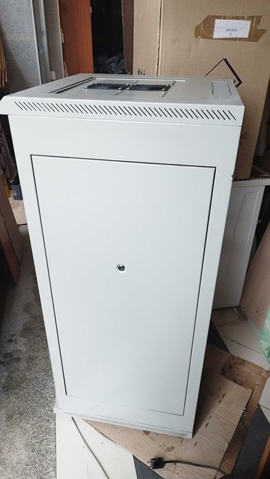 Рак шкаф - Комуникационен шкаф за компютъпно оборудване 60/60/132см