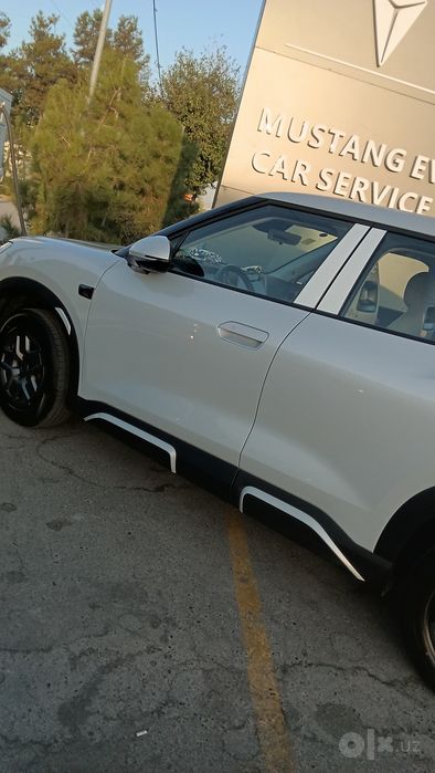 BYD Yuan Up LightGrey