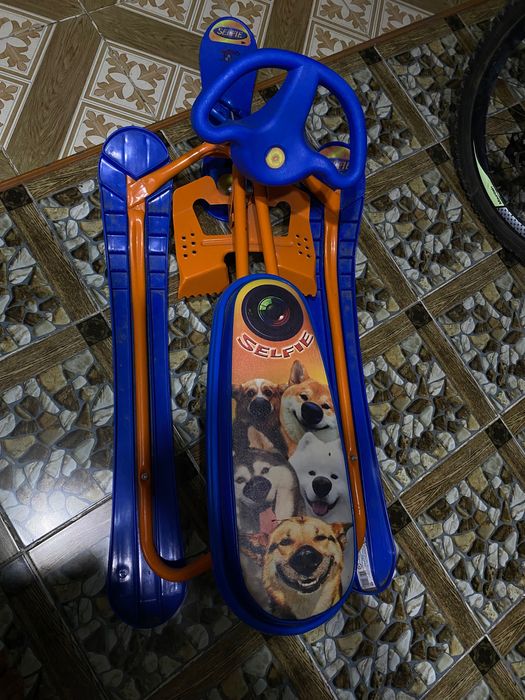 Снегокат( санка)