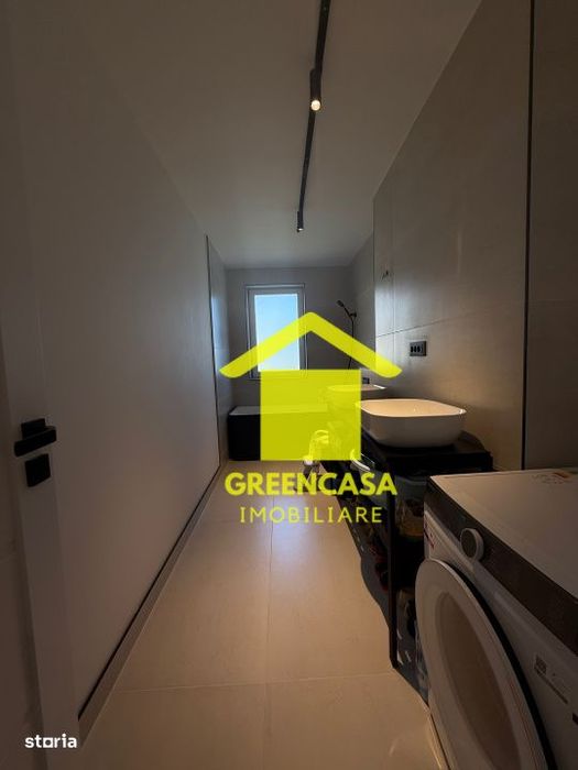 Apartament 4 camere , 90 mp , 2 parcari subterane