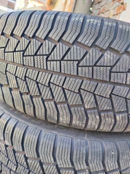 4 бр зимни 245/45/18 General