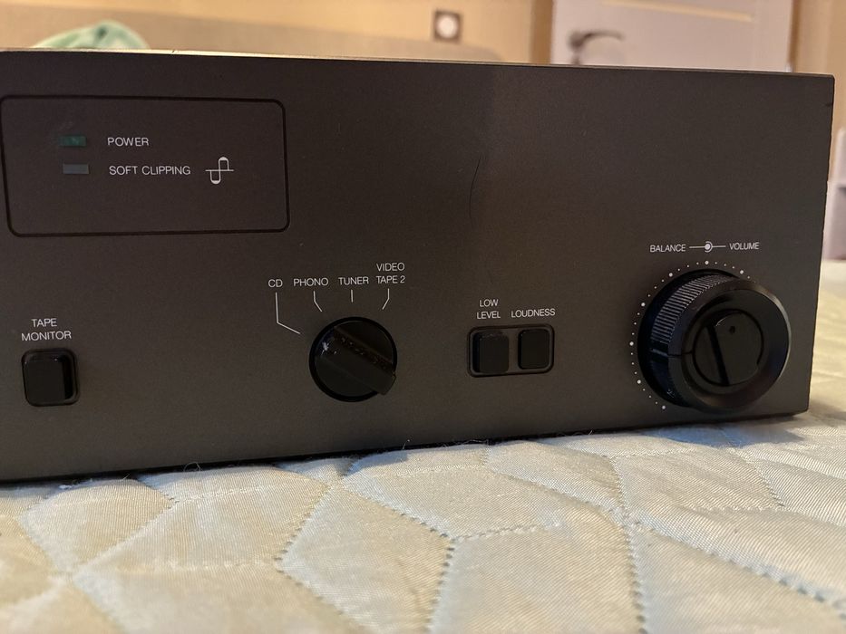 NAD 3240pe - Топ Състояние