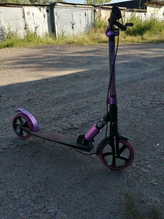 Продам детский самокат