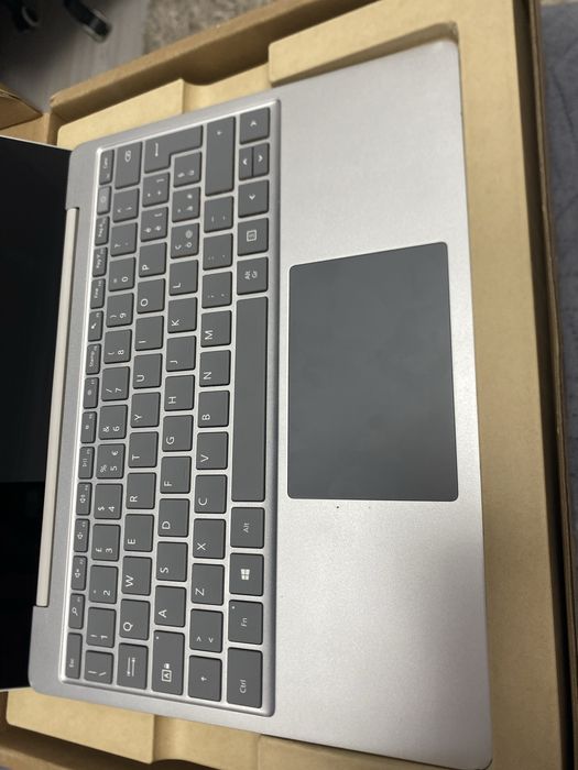 Vand laptop microsoft surface