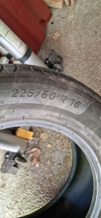 225/60/16 Michelin Primacy 4