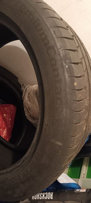 Гуми 225/45/17 континентал