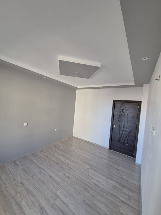 Продава се Тристаен апартамент в Севлиево - 97 кв.м за 1372 €/кв.м - Снимка #7