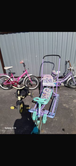 Продам холодильник, велосипеды, дверь