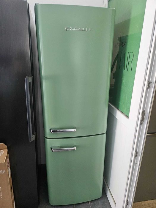 Frigider GORENJE ONRK619DOL, 319l Retro NoFrostPlus, AdaptTech, CrispZone, FastFreeze, IonAir!