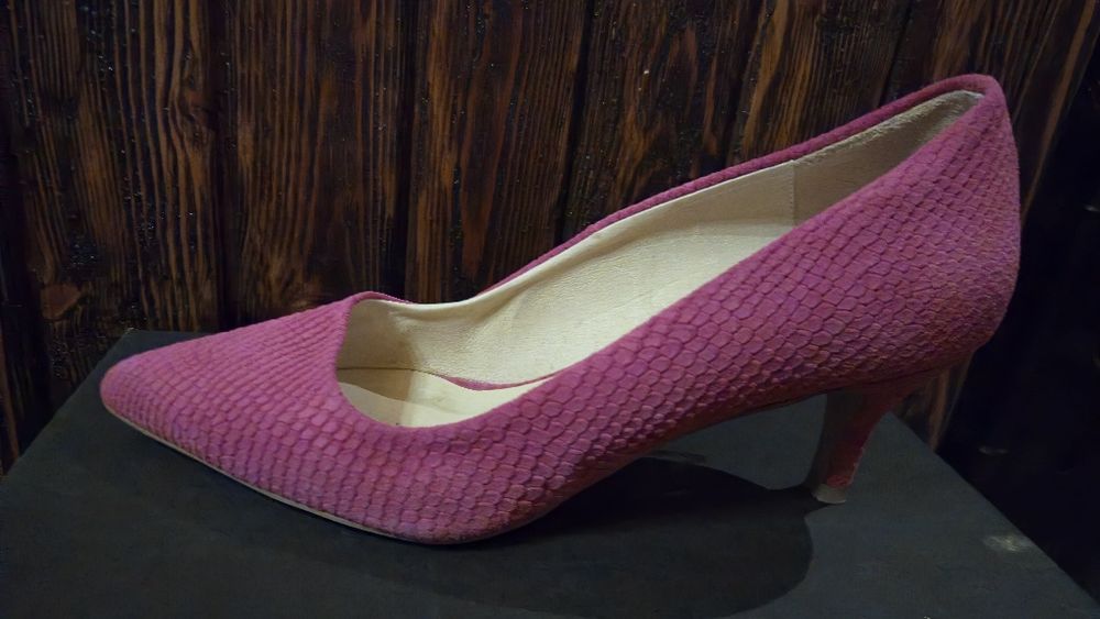 Невероятни дамски обувки на ток