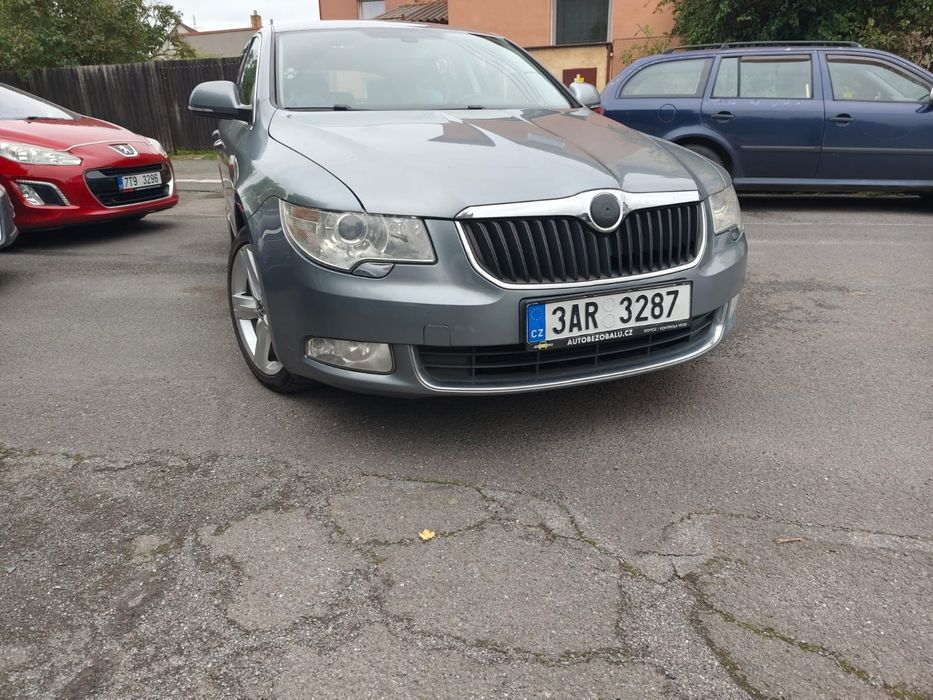 Škoda Superb 2010 diesel, 6.576 € — imagine 3