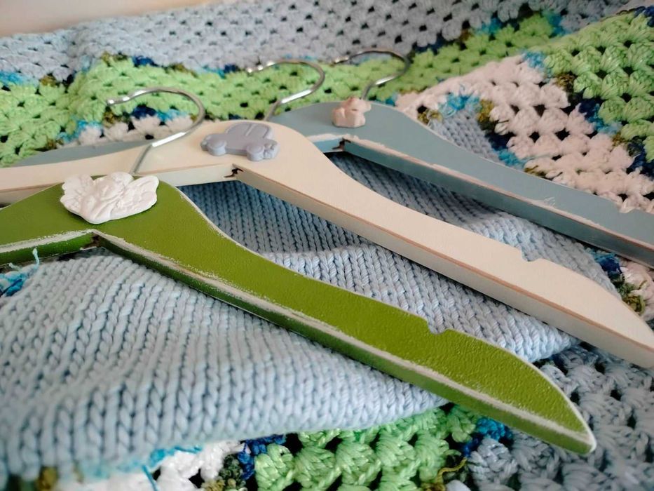 Бебешко одеало РЪЧНО плетиво НОВО с 3бр. закачалки РЪЧНА декорация