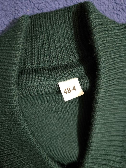 Военная кофта размер 48 .