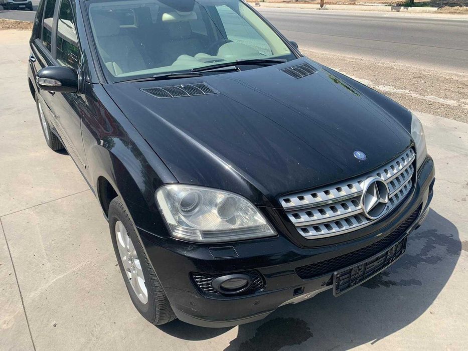 Dezmembrez mercedes ml w164/sam spate ml 164/perne w164/bara fata