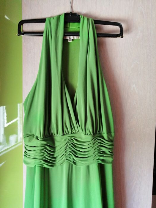 vand rochite de ocazii