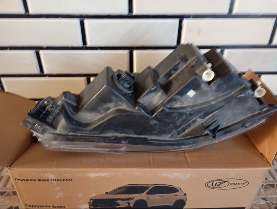 Tracker 2 chap tomon oldi original fara.