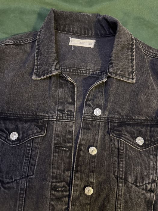 Продам джинслвую куртку бренд Mango