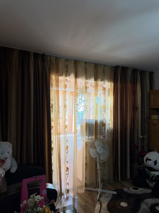 Vand apartament 2 camere