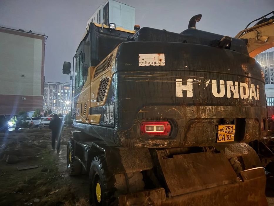 Экскаватор Hyundai