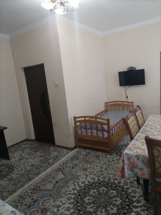 Sergeli 6 a da 2 xonali uy sotiladi