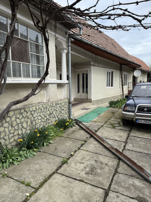 Vand casa in localitatea Vistea de Jos !