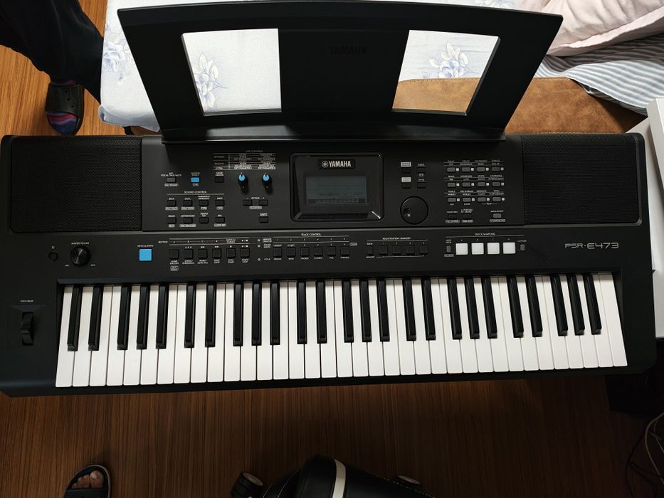 Orga Yamaha PSR - E473