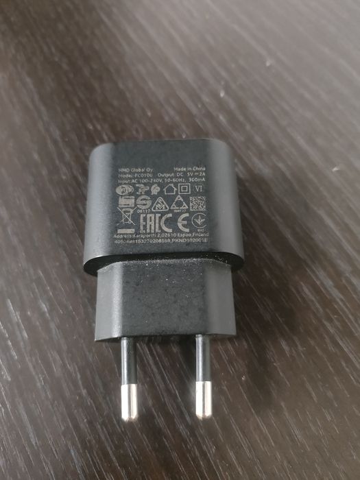 Зарядное устройство Nokia