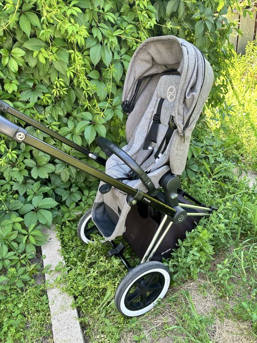 Cybex priam lux коляска