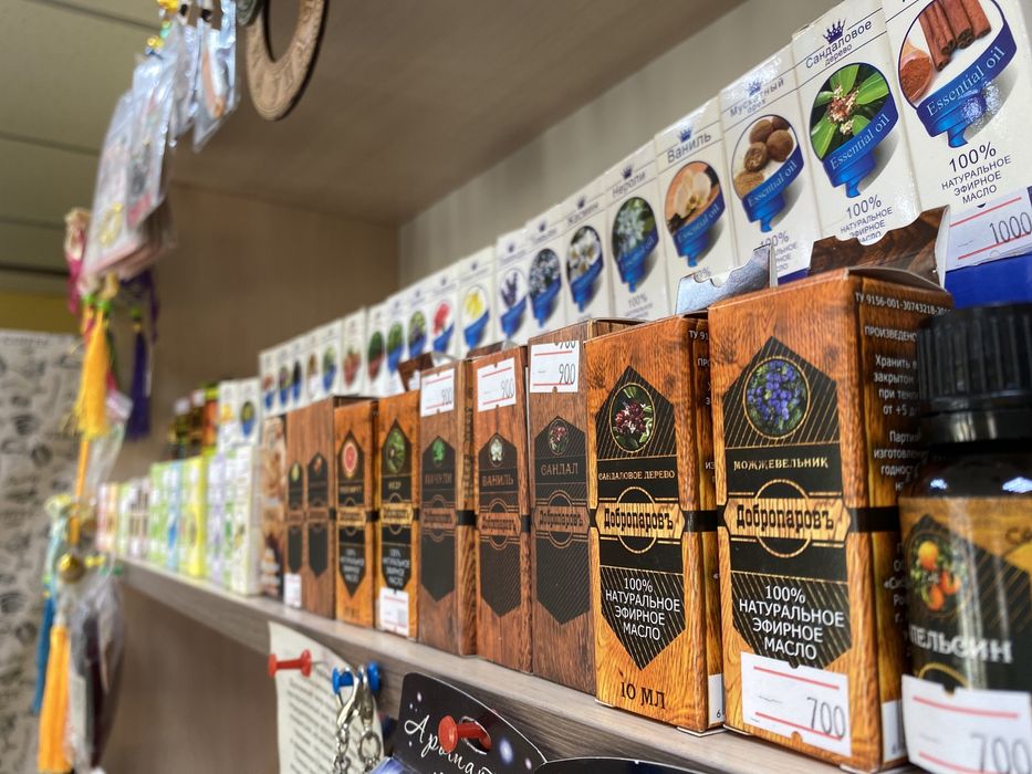 Эфирное масло , аромомасло .