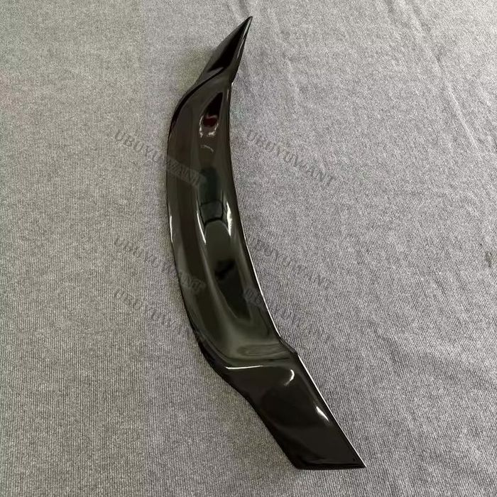 Mercedes CLS AMG w218 спойлер багажник антикрило